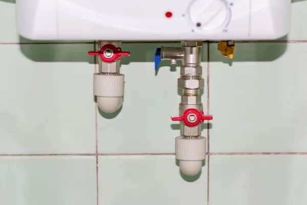 Jak zamontować czujnik temperatury w bojlerze - uniknij błędów przy instalacji